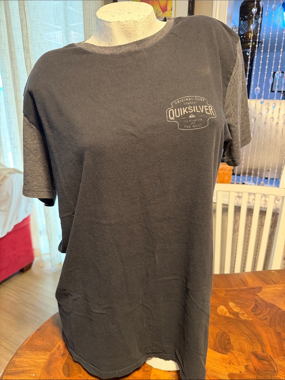 Quiksilver Men's Charcoal & Black 2 Tone Short Sleeve Logo Tee